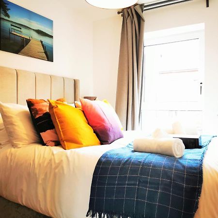 Lovely Holiday Home In Birmingham City Center 3 Bedrooms House By Hf Group Exterior foto