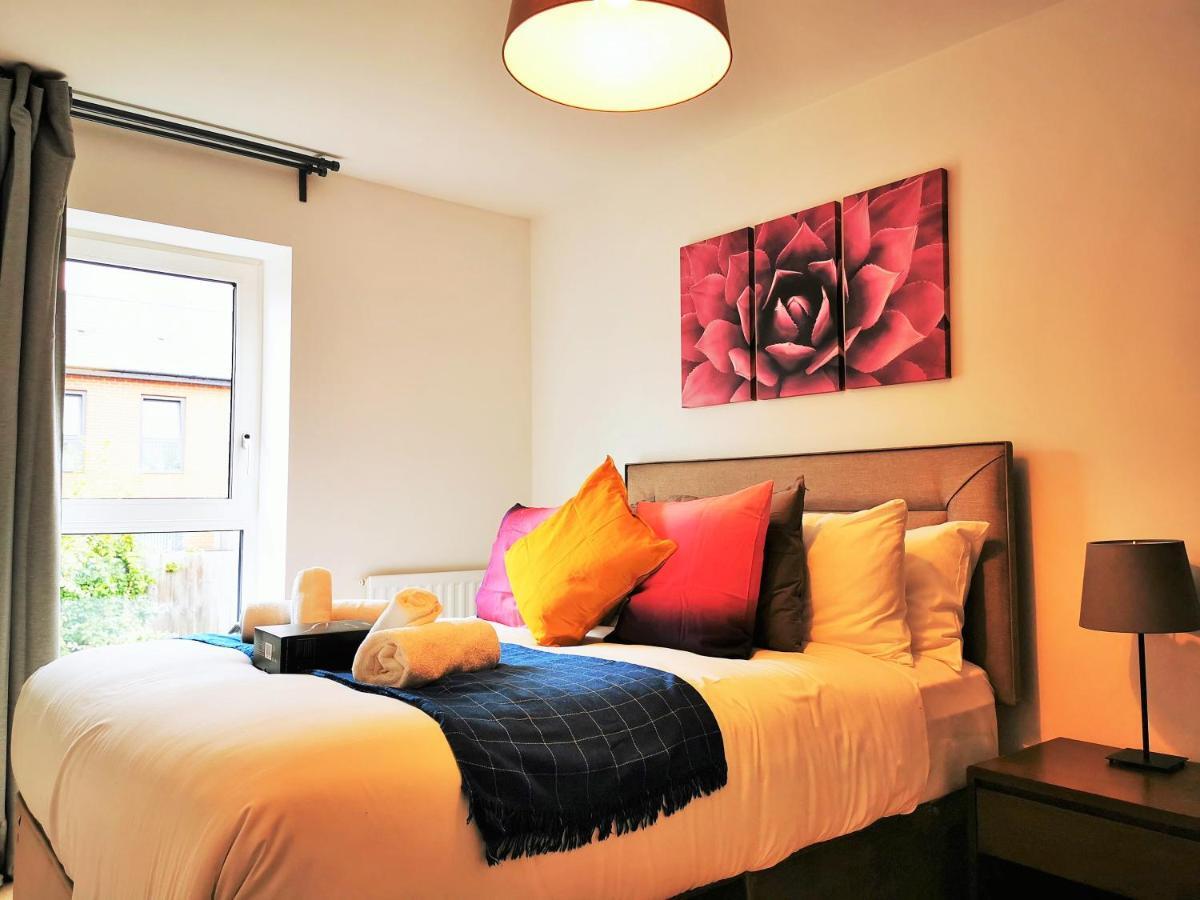 Lovely Holiday Home In Birmingham City Center 3 Bedrooms House By Hf Group Exterior foto