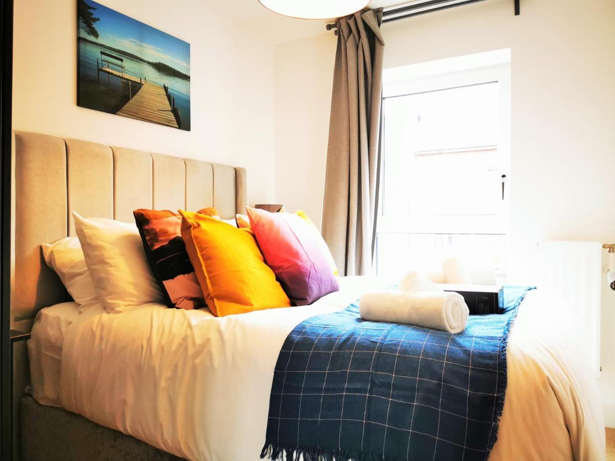 Lovely Holiday Home In Birmingham City Center 3 Bedrooms House By Hf Group Exterior foto