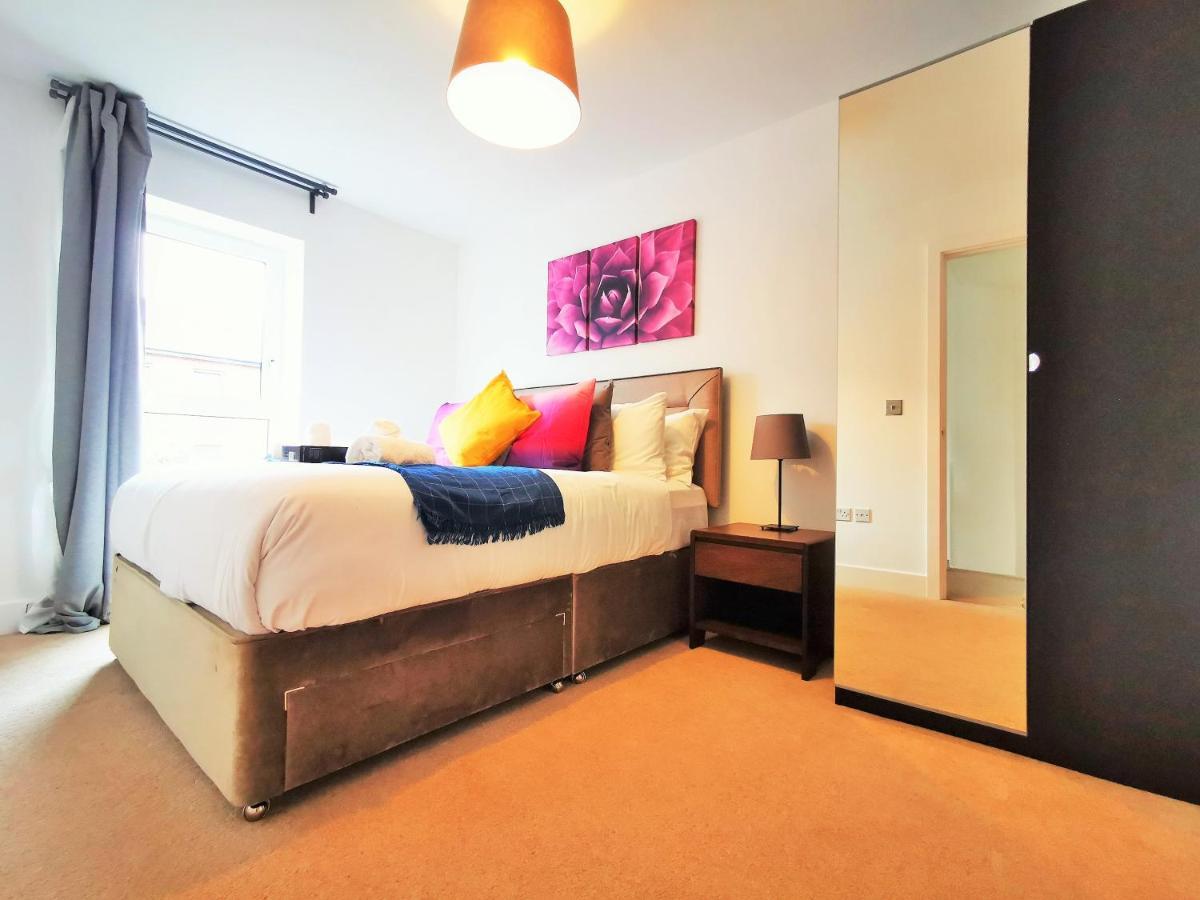 Lovely Holiday Home In Birmingham City Center 3 Bedrooms House By Hf Group Exterior foto