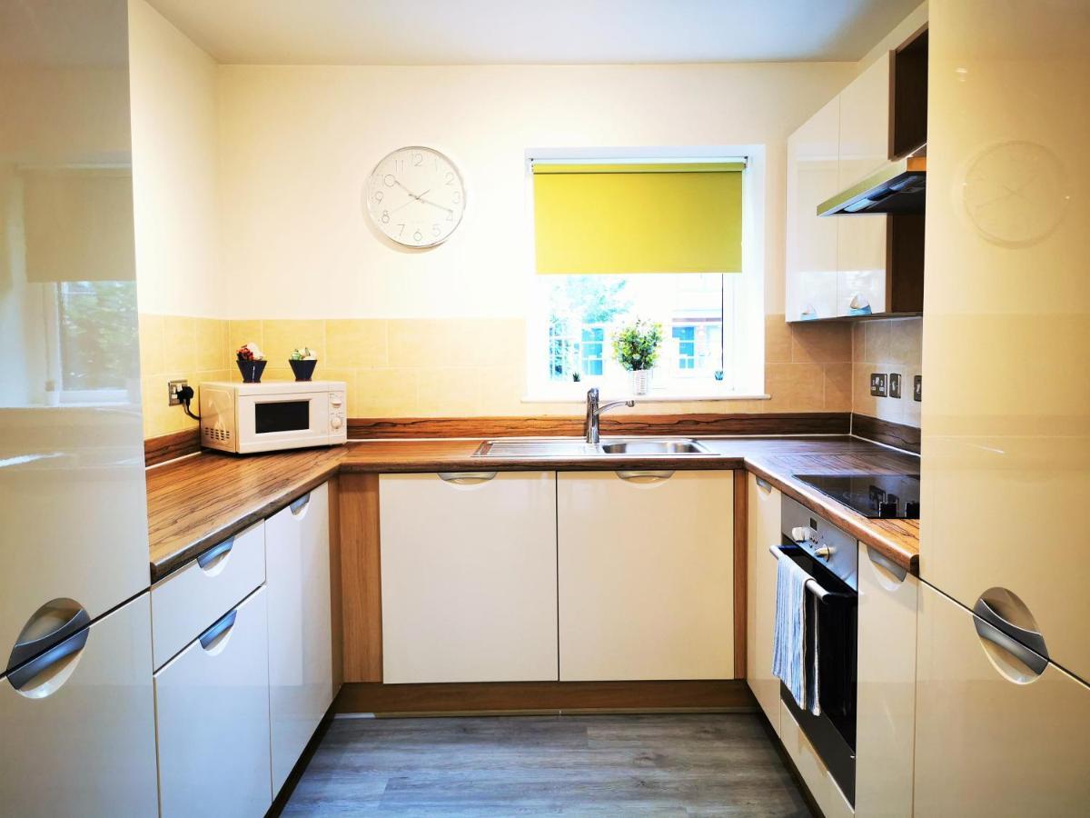 Lovely Holiday Home In Birmingham City Center 3 Bedrooms House By Hf Group Exterior foto